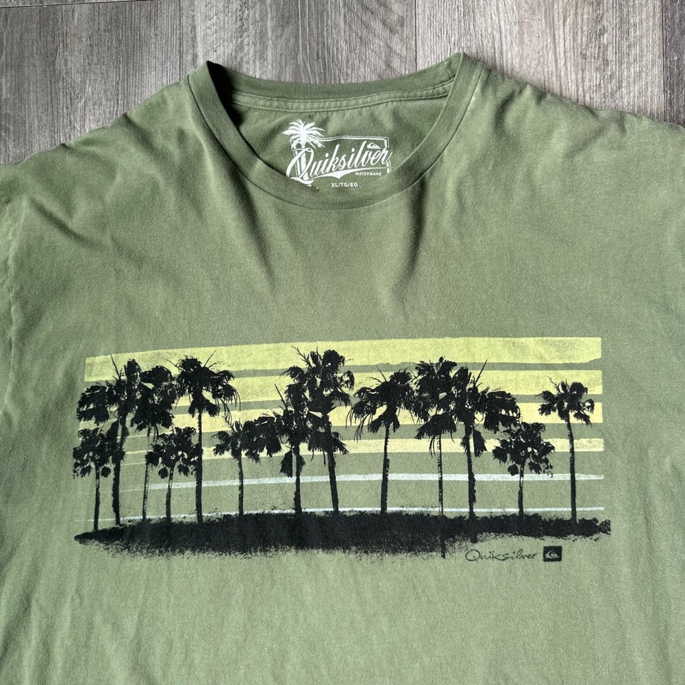 Quiksilver Surf y2k Palm Tree Graphic T-Shirt Men's XL Olive Green